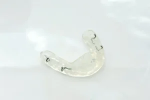 Bite dentale notturno su misura per rilassare la muscolatura masticatoria
